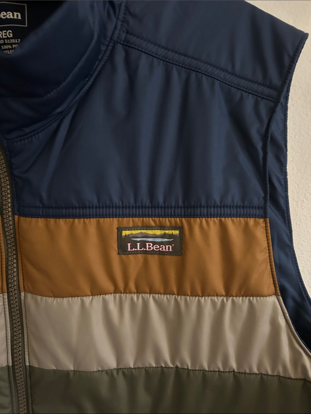 L.L. Bean Men's Colorblock Puffer Vest in Navy, Olive & Tan - Picture 4 of 4